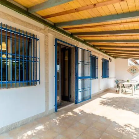 Flache Sonne By Interhome